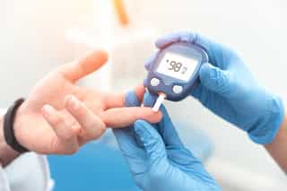 Healthy foods that help maintain balanced blood sugar levels.